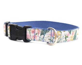 Collar para perro Daisy: Rifle Paper Co. Algodón floral rosa pálido - Hebilla dorada/plateada