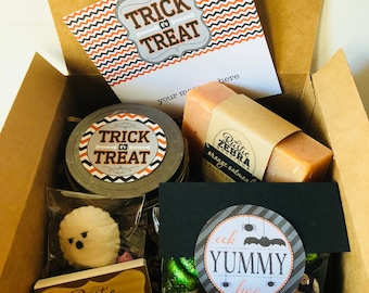 Halloween Gift Box - Boo Basket Spooky Halloween Gifts For Kids - Halloween Treat Boxes For Teacher - Halloween Filled Boxes For Women