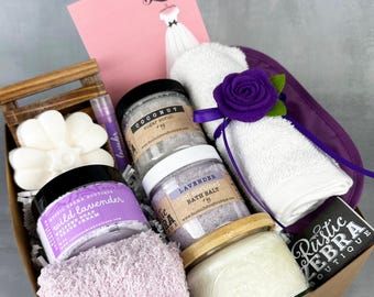Personalized Bride Gift Box, Pampering Gift Set, Bridal Shower Gift Basket, Wedding Gifts For Bride,Engagement Gift,Bachelorette Party Decor