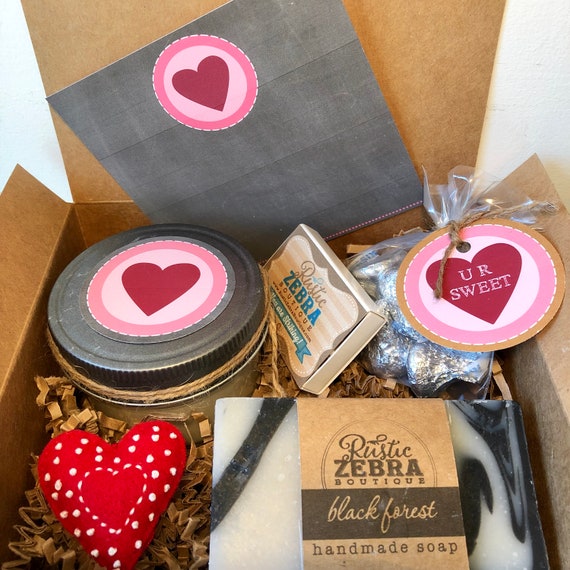 Valentines Day Spa Gift Box for Her, Valentines Day Care Package for Her,  Girlfriend Gift, Wife, Mom, Valentines Day Gift Box for Daughter 