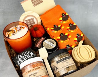 Thanksgiving Basket, Candle Gift Box, Gifts For Friends, Best Gifts For Her, Holiday Gifts For Mom, Thank You Gift, Appreciation Gift