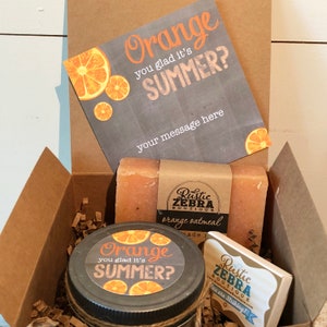 Confezione regalo per le vacanze estive, cesto regalo arancione, regalo estivo per donne, cesto regalo per insegnanti, regalo per l&#39;amicizia, confezione regalo per la mamma, confezione regalo per la spa dei dipendenti