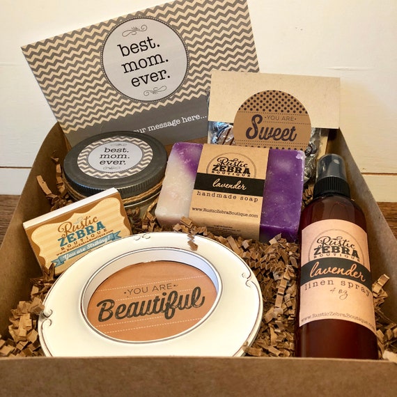 Expecting mom gift basket 2025