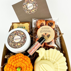 Happy Thanksgiving Gift Box, Turkey Gift Basket, Fall Style Gifts, Thankful Gift Basket, Thank You Gift For Employee, Fall Teacher Gift