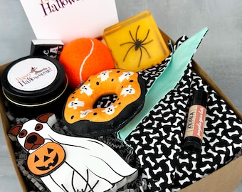 Dog Halloween Gift Box For Dog Lovers - Cute Boo Baske Spooky Halloween Gifts For Kids - Halloween Treat Boxes Horror Care Package For Her