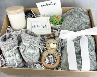 Mothers Day Gift For Daughter, New Mom Gift, Baby Gift Basket, Postpartum Care Package, New Parents Gift Box, Baby Shower Gifts, Mom & Dad
