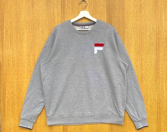 Sudadera vintage Fila con cuello redondo y logo grande bordado