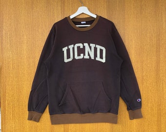 Vintage Champion UCND Sweatshirt Spellout Crewneck Jumper Pullover Sweater
