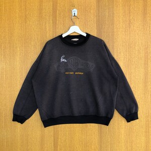 Vintage Movie World Gold Coast Australia Sweatshirt Embroidery Spellout Jumper Pullover Sweater