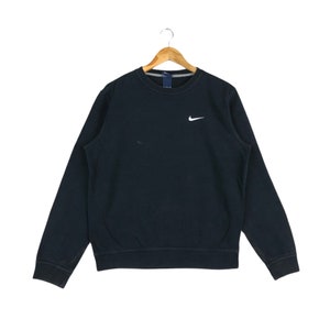 nike crewneck small logo
