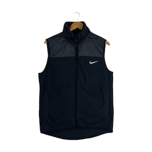 Nike logo vest hotsell