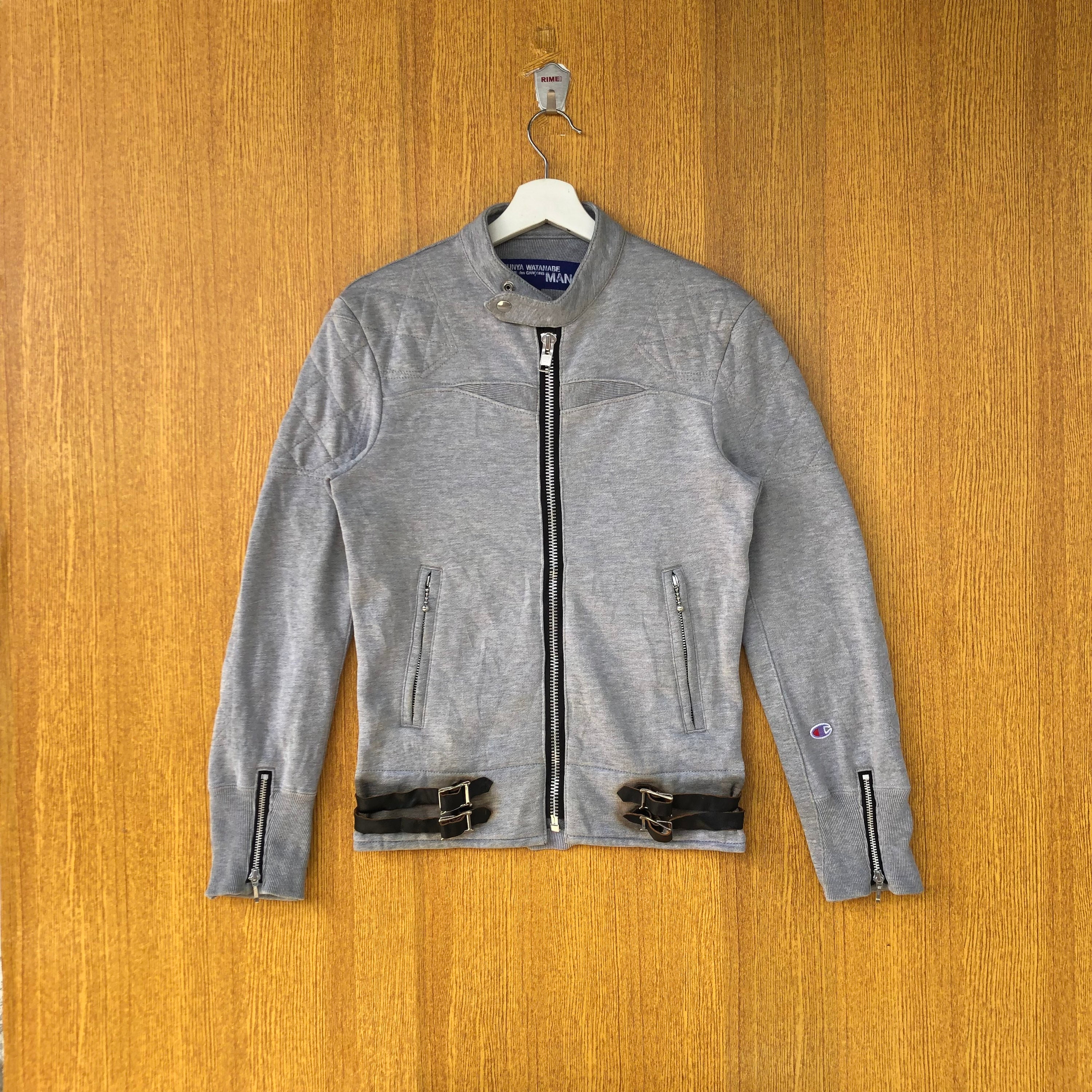 Comme des garcons x champion hotsell