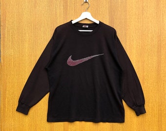 Bluza z okrągłym dekoltem i dużym logo Nike Swoosh w stylu vintage