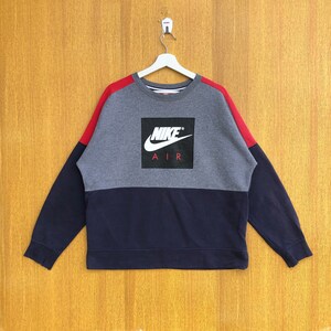 Vintage Nike Air  Sweatshirt Big Logo Spellout Crewneck Jumper Pullover Sweater