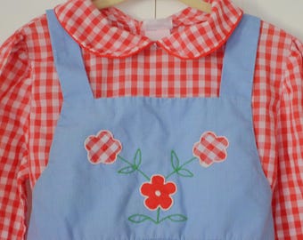 Vintage Girls' Pinafore & Blouse Style Dress / 70s 80s Nanette 6x Red Gingham Peter Pan Collar Blouse with Blue Pinafore and Flower Applique