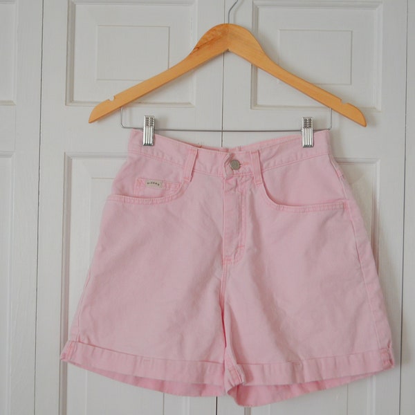 Women's Vintage Pink Denim High Waisted Shorts / 90s Denim Riders Cuffed Shorts with Pockets 25.5" Waist / Pink Jean Shorts 4.5 In Inseam