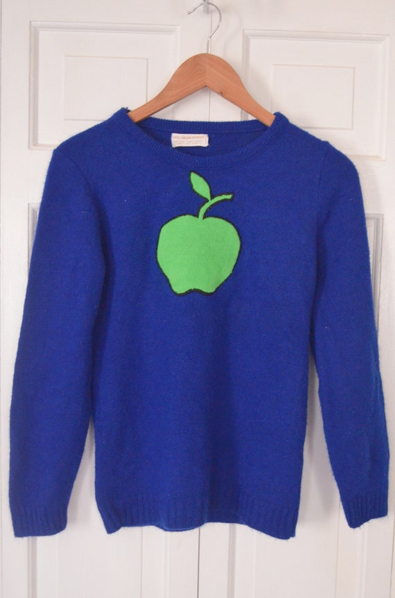 Vintage Women's Royal Blue Apple Sweater / 60s Bl… - image 5