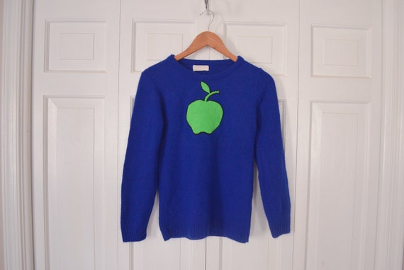 Vintage Women's Royal Blue Apple Sweater / 60s Bl… - image 1