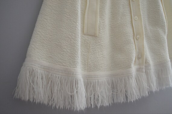 Vintage Women's Off White Button Front Poncho wit… - image 4