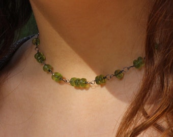 Peridot necklace, oxidized peridot necklace, beaded necklace, august birthstone choker, gemstones choker, peridot rosary