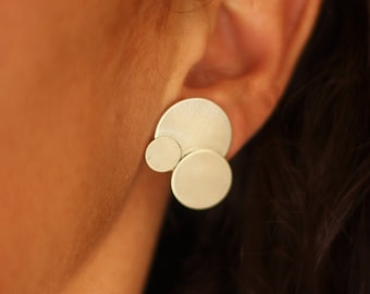 Silver geometric earrings, disc earrings, triple disc earrings, greek earrings, grecian earrings, sterling silver minimal disc earrings