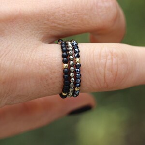 Beaded rings, stacking rings, stones rings, rings set, dainty beaded rings, gemstone rings, dainty rings set black set