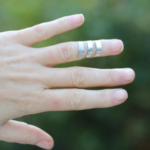 Κnuckle ring, Hammered texture ring, over the knuckle ring, spiral ring, 3 hoop ring, little finger ring, greek ring, grecian ring