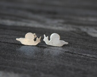 Snail studs, Snail earrings, Miniature earrings, Sterling silver stud earrings, minimalist earrings, snail silver earrings,hand cut earrings