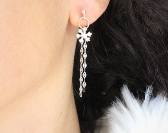 Snowflake earrings, snowdrift earromgs, Snowdrop earrings, chain earrings, silver snowdrift earrings, xmas earrings