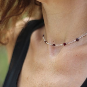 Garnet rosary necklace, rosary garnet necklace, beaded choker, dainty beaded necklace, dainty choker necklace, dainty necklace set