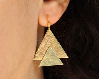 triangle earrings, Bronze grecian earrings, bronze greek earrings, ancient greek earrings, dangle triangle earrings, grecian earrings