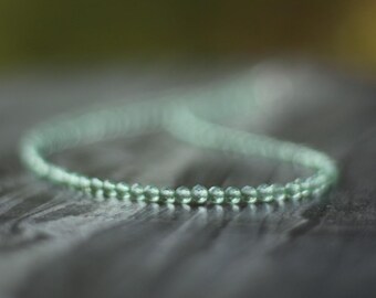 Green sapphire necklace, Ultra dainty, sapphire necklace, dainty beaded necklace, sapphire choker, beaded necklace, beaded choker