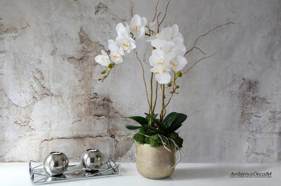 Echte künstliche Orchideen in einem goldenen Topf - künstliche Orchideen, echte Orchideen in einem Topf