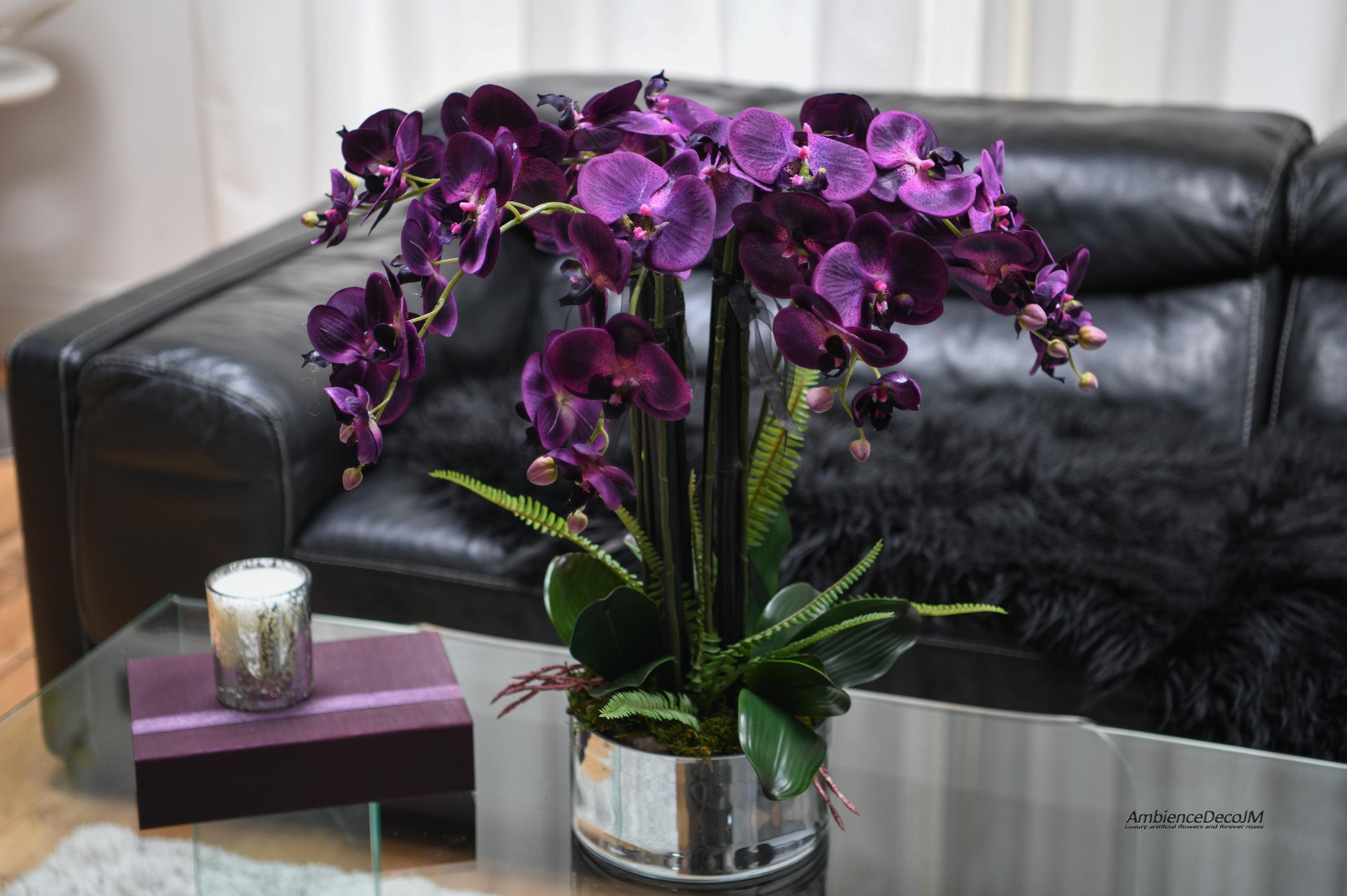 Arreglo de orquídeas de seda morada: Centro de mesa con flores artificiales  en jarrón plateado - Etsy México, image size:3000x1996