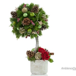 Artificial Topiary Christmas Tree.Christmas Floral Arrangement.