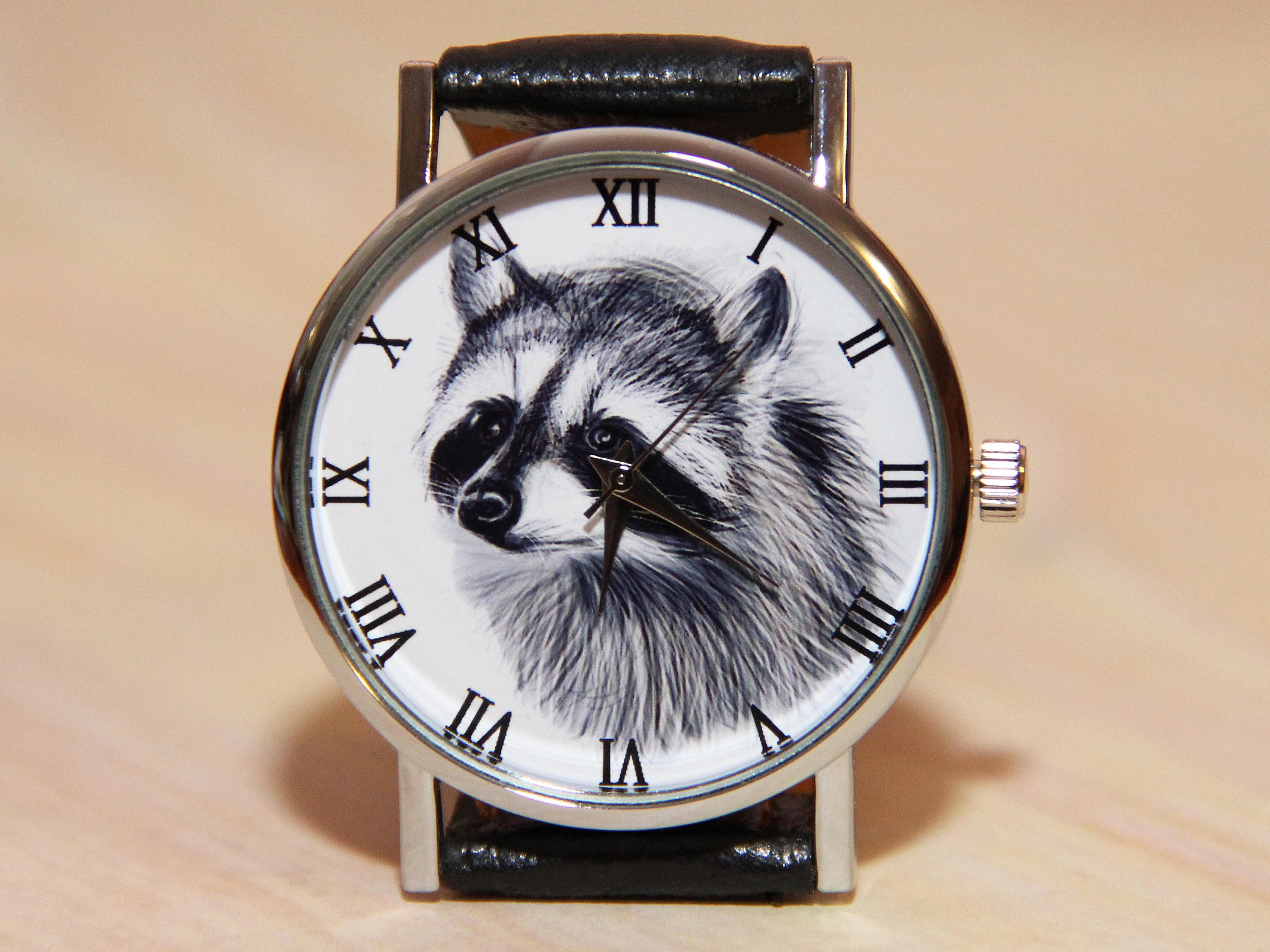 Montre raton laveur, montres animaux, montre grise, montres homme, montres cadeau, montres faites main, montre femme, montres gaies