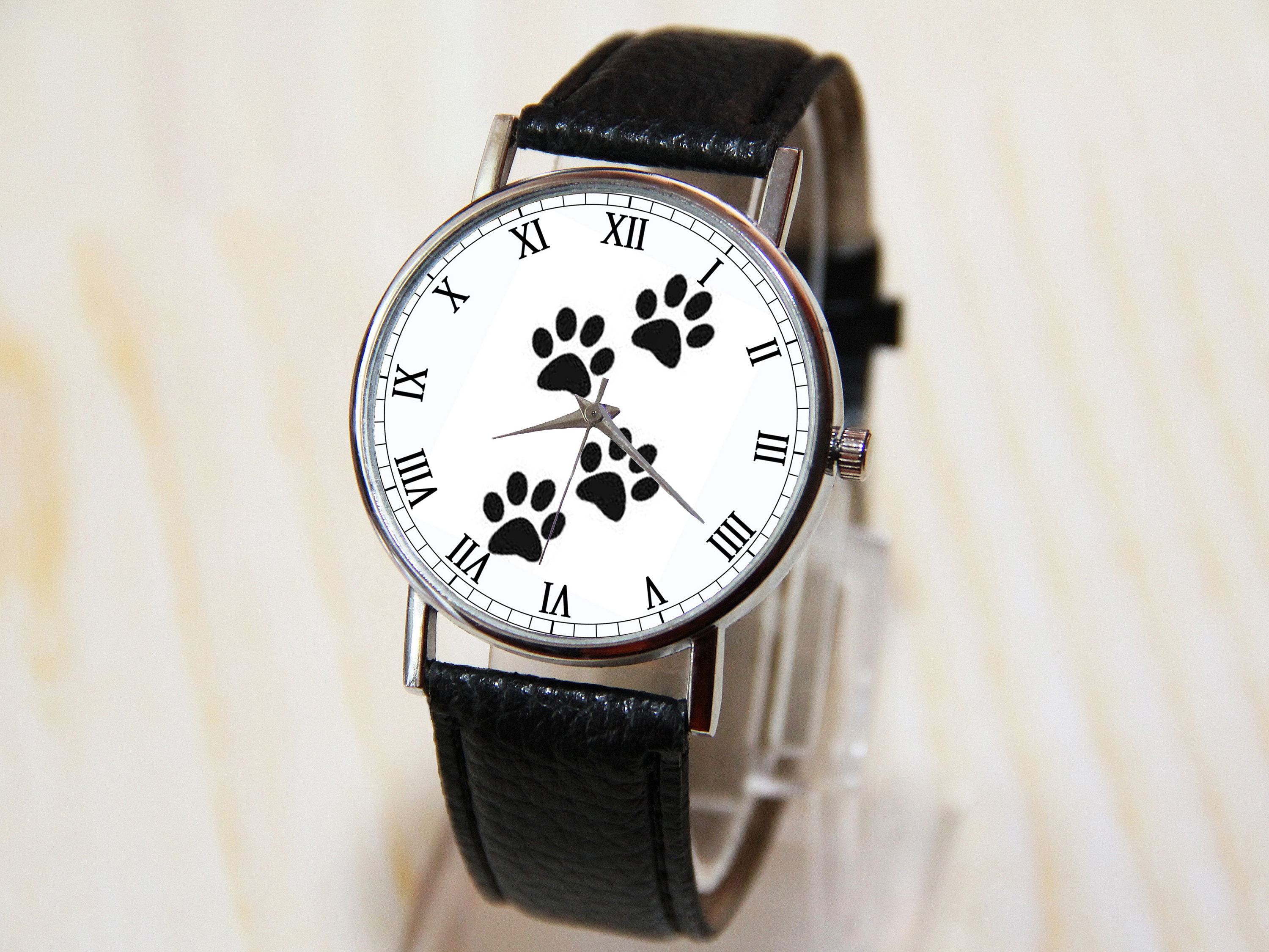 Watch With Animal Footprints, Watch With Cat Footprints, Watch With Dog ...