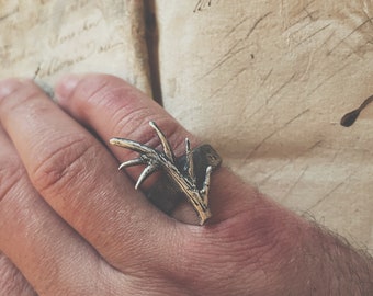 Anello in argento sterling con corna di cervo rune vichinghe intagliate a mano futhark norreno