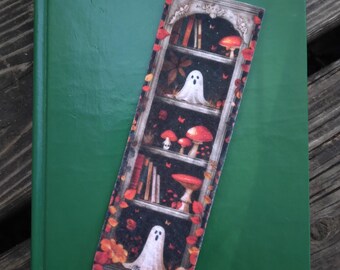 Halloween Ghost Felt Bookmark: Spooky Reader Gift