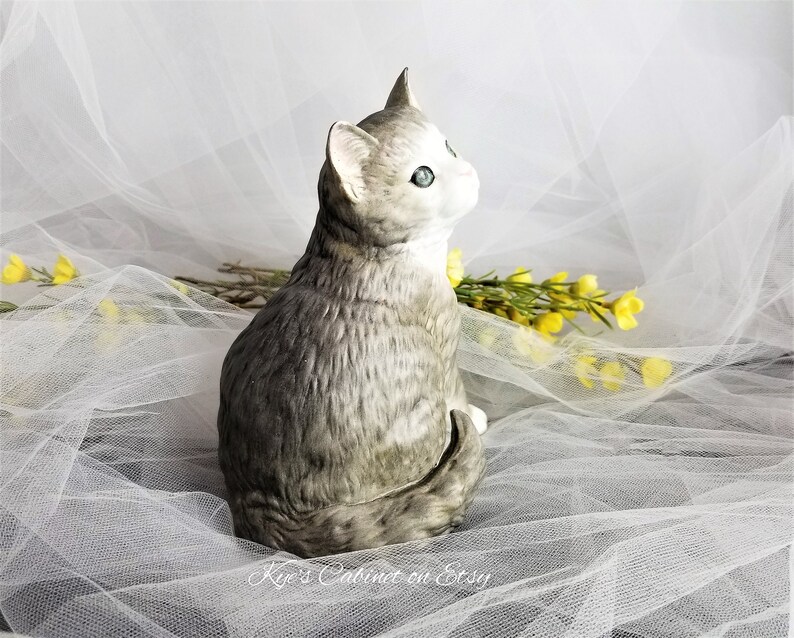 British Shorthair Cat Figurine Classic Cats Munro 1995 Blue Etsy