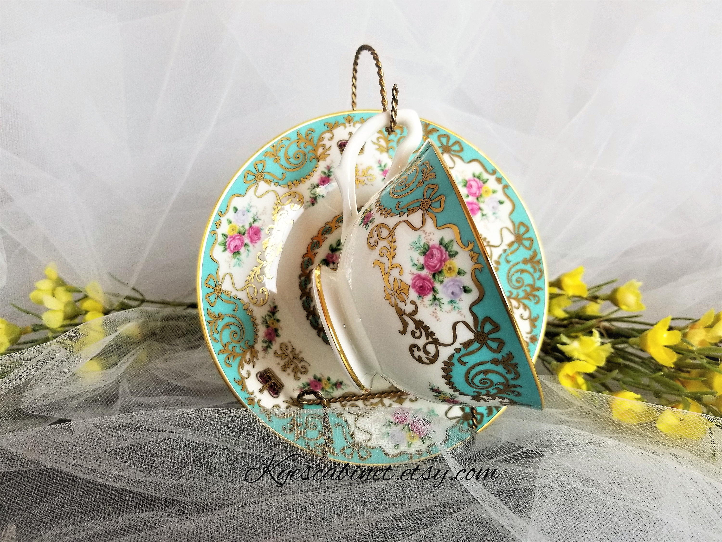 Historic Royal Palaces Tea Cup and Saucer Made in England Historic Royal Palaces Tea Cup and Saucer Made in England