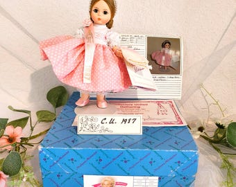 Rare 1987 Madame Alexander Wendy Doll - "Yugoslavia" Collectors United Gathering Limited Edition, 8" Tall