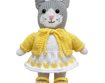 Kylie Kitten Knitting Pattern PDF | Barnyard babies soft toy | Knit Kitten