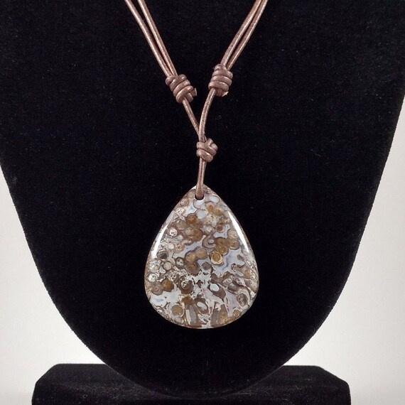Oolitic Quartz Pendant Adjustable Leather Necklace Handmade by
