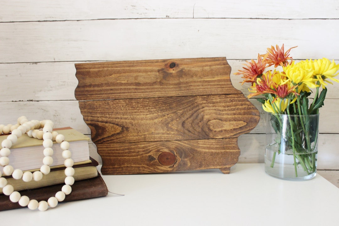 Iowa Sign | Iowa Wall Art | Home Decor | State Pallet Sign | Wooden ...