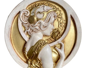 Jugendstil-Relief, Hochrelief, Medaillon, Plakette, Art Déco von Alphonse Mucha im Art Nouveau/ Art Deco Stil