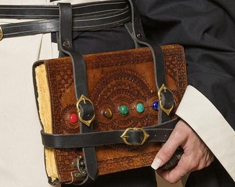 Dungeons & Dragons Wizard Leather Book Holder