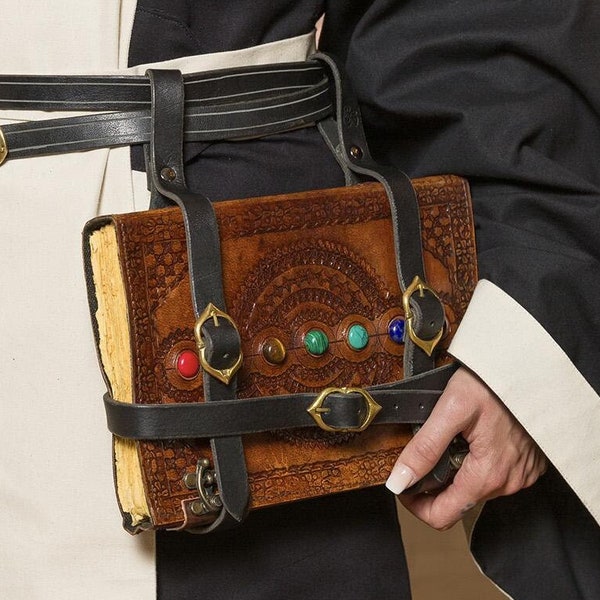 Dungeons & Dragons Wizard Leather Book Holder