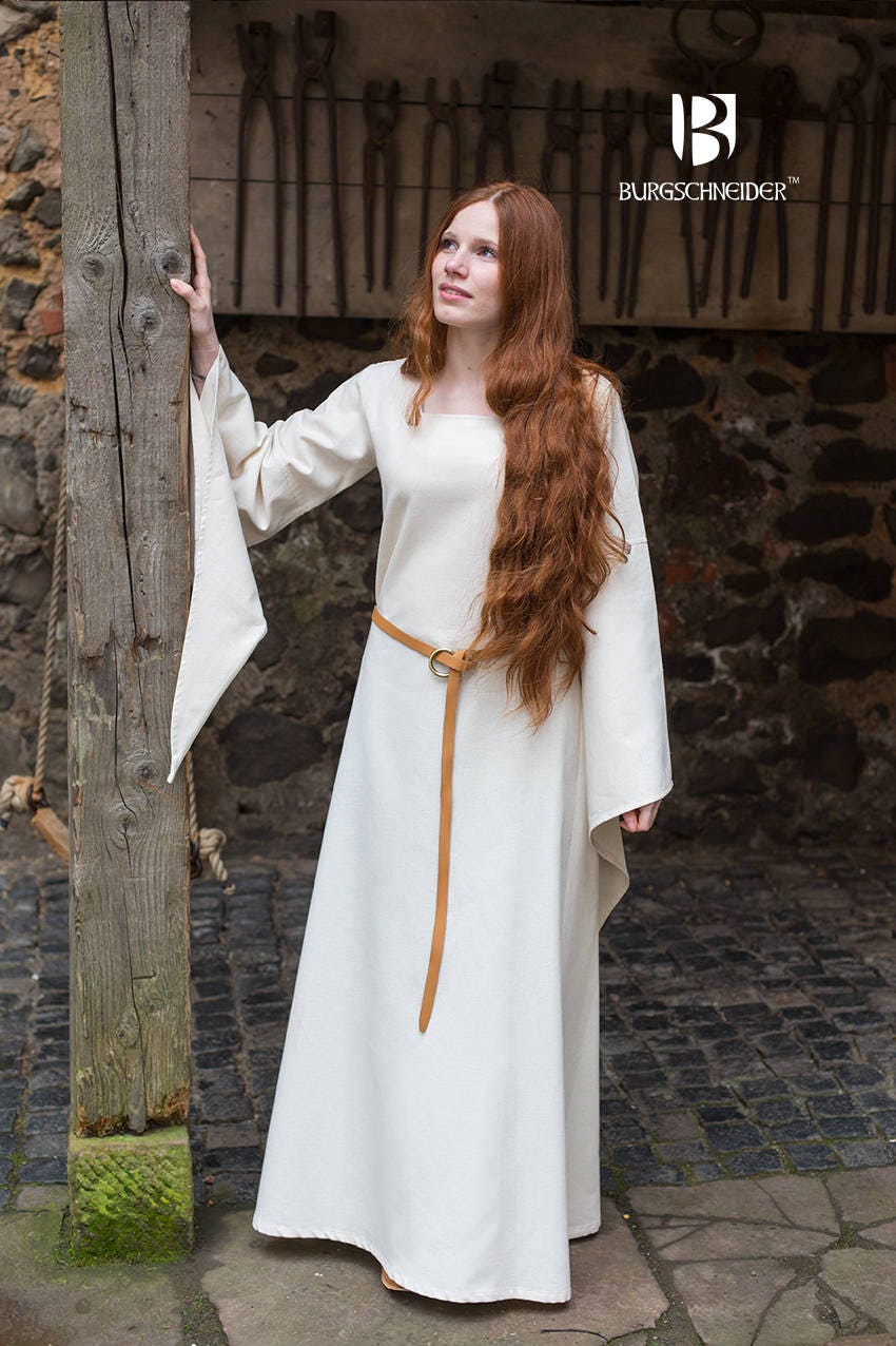 Medieval under dress shop