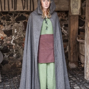 Burgschneider Medieval Viking Hooded Wool Felt Coat Hibernus image 7